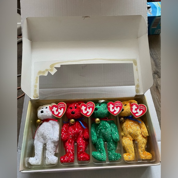 TY Decade Jingle Beanies Set of 4 Beanie Ornaments from 2003 in Collectors Box - Picture 7 of 15